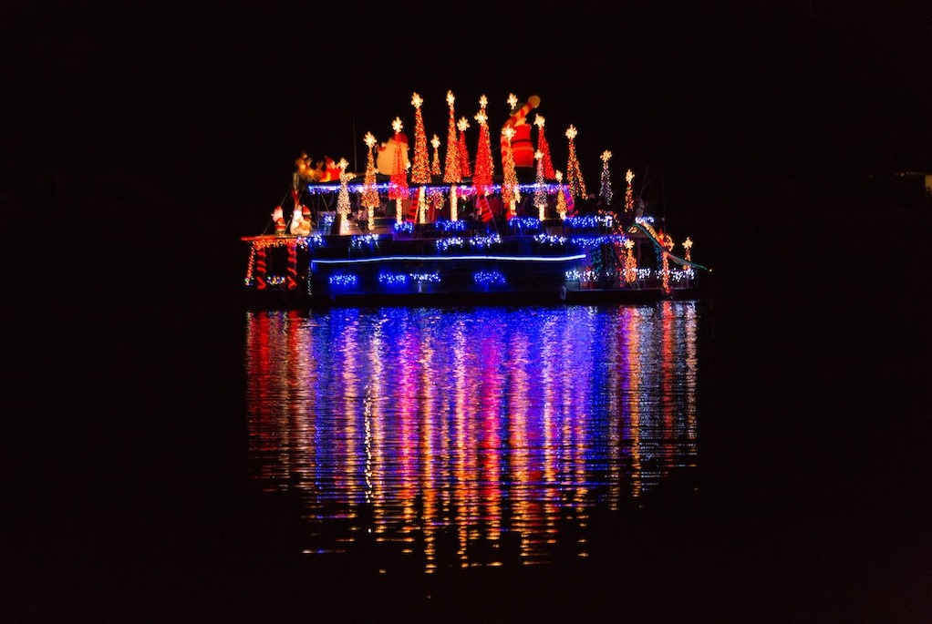 Christmas Lighted Boat Parade (Photo Courtesy of  Gulf Shores-Orange Beach Tourism Facebook page)